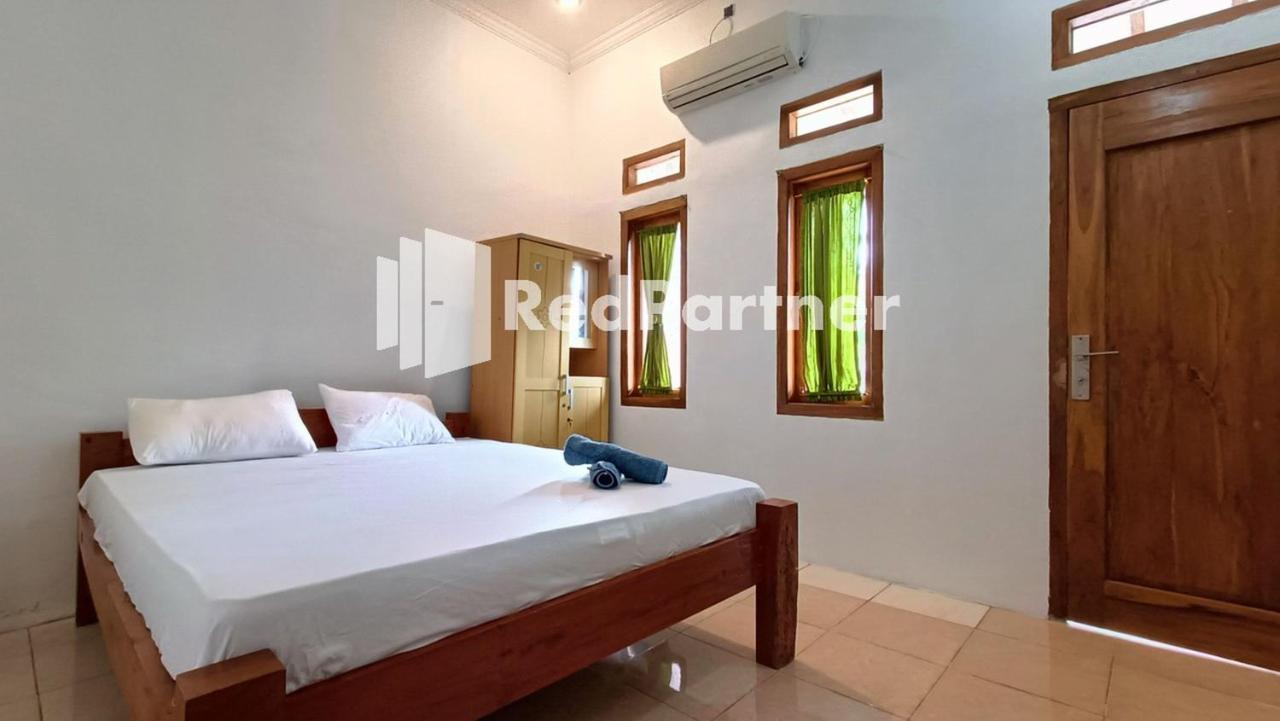 Jogo Segoro Homestay Mitra Reddoorz Near Pantai Sundak Gunungkidul Ngandong Екстер'єр фото
