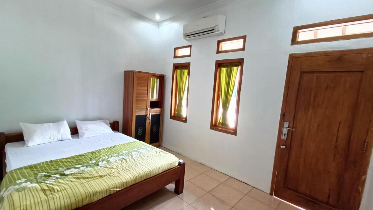 Jogo Segoro Homestay Mitra Reddoorz Near Pantai Sundak Gunungkidul Ngandong Екстер'єр фото