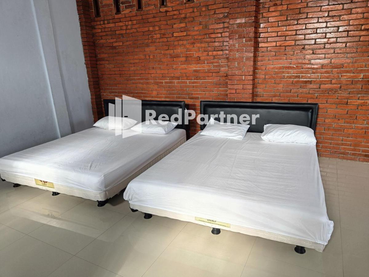 Jogo Segoro Homestay Mitra Reddoorz Near Pantai Sundak Gunungkidul Ngandong Екстер'єр фото