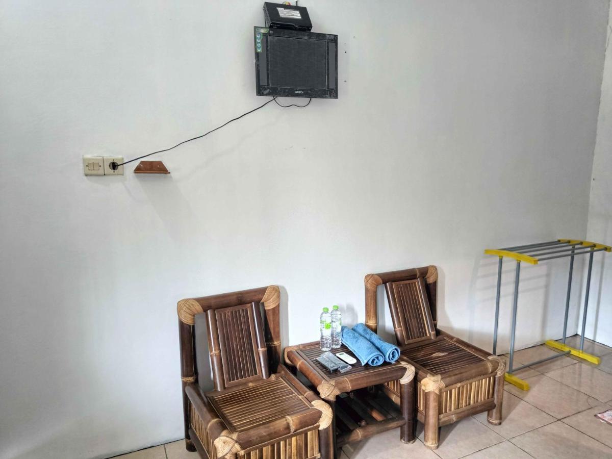 Jogo Segoro Homestay Mitra Reddoorz Near Pantai Sundak Gunungkidul Ngandong Екстер'єр фото